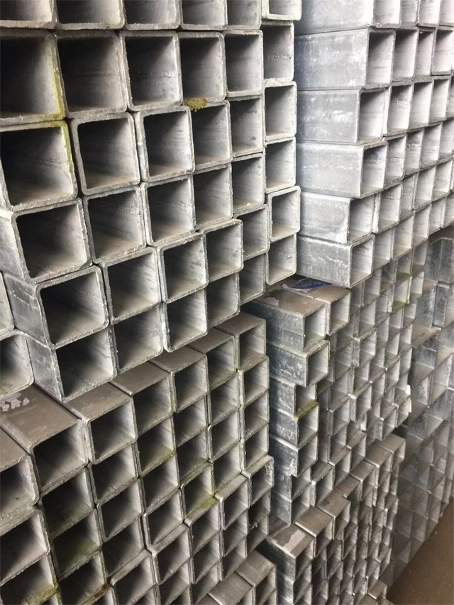 低合金 Q355B 新抚新抚新抚镀锌无缝方管 工程专用无缝新抚新抚新抚镀锌方管 低合金 Q355B 新抚新抚新抚镀锌无缝方管 工程专用无缝新抚新抚新抚镀锌方管